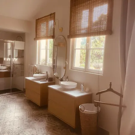 Les De Sophie Libourne