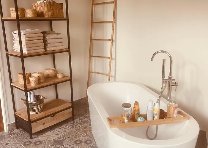 Les De Sophie ليبورن