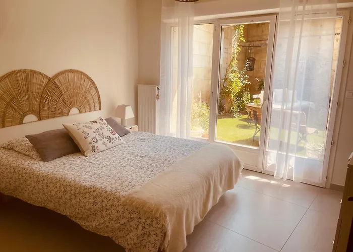 منزل للإقامة Les De Sophie ليبورن